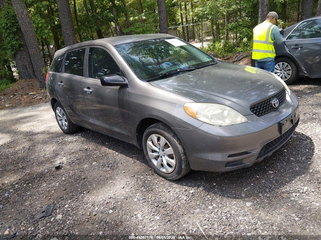 Salvage Toyota Matrix Image