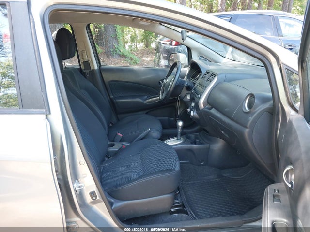 Nissan Versa Sv