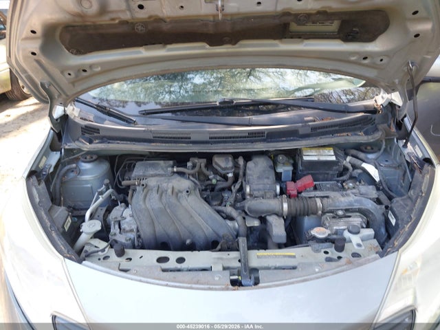 Nissan Versa Sv