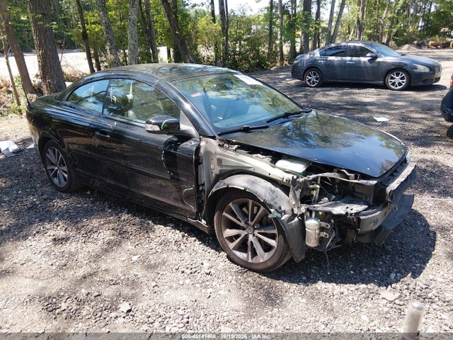 Salvage Volvo C70 Image