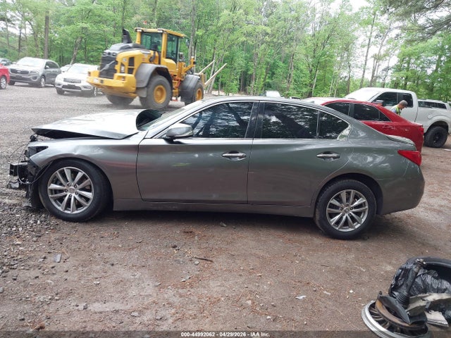 INFINITI Q50
