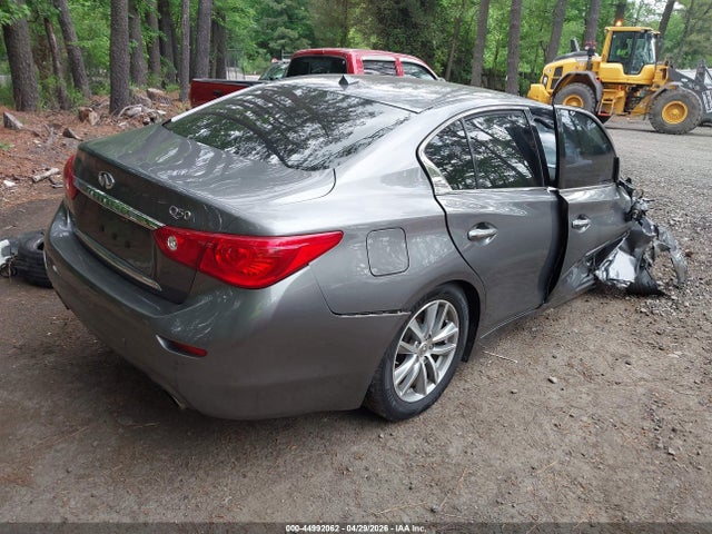 INFINITI Q50