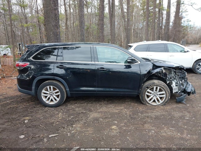 Toyota Highlander Le