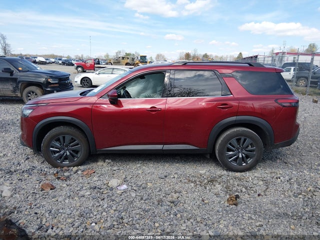 Nissan Pathfinder Sv 4wd