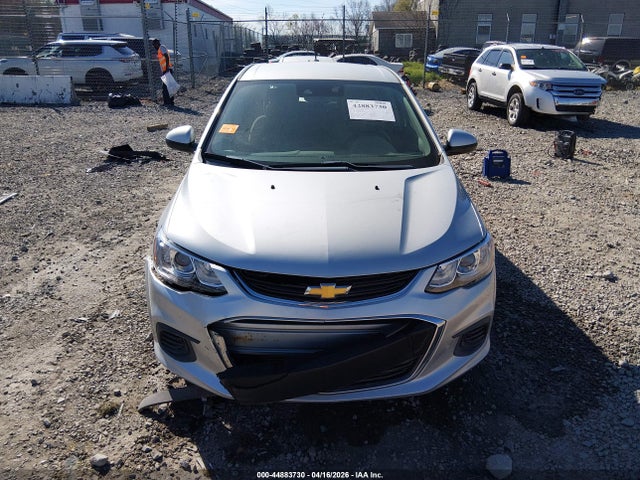 Chevrolet Sonic Fwd  1fl 5-door