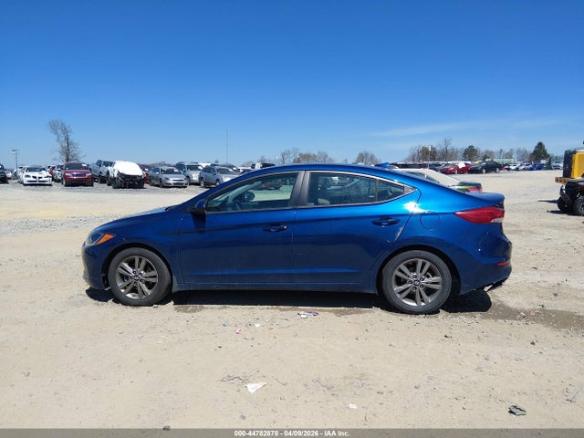 Hyundai ELANTRA Value Edition
