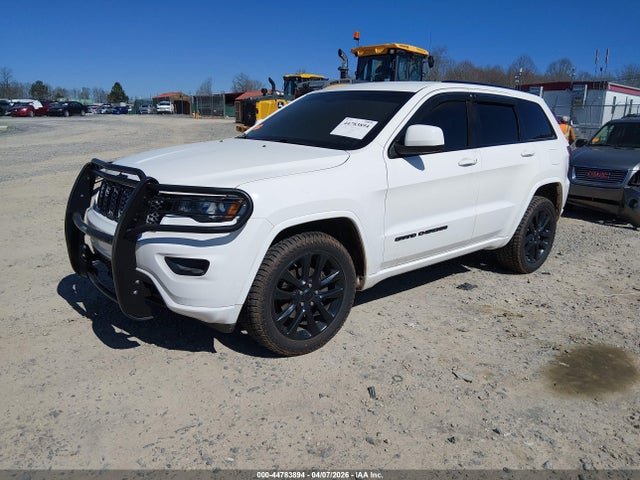 Jeep Grand Cherokee Altitude 4x4