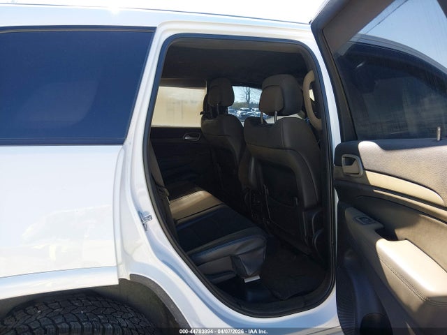 Jeep Grand Cherokee Altitude 4x4