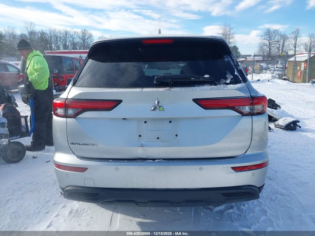 Mitsubishi Outlander Es 2.5 S-awc