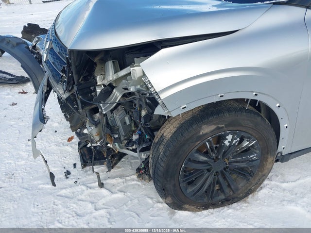 Mitsubishi Outlander Es 2.5 S-awc
