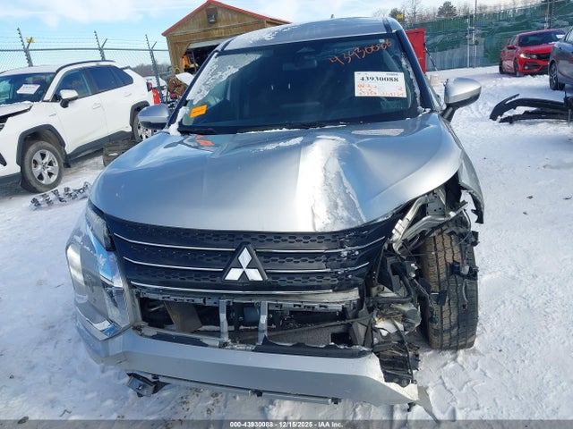 Mitsubishi Outlander Es 2.5 S-awc