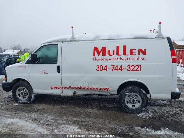 GMC Savana Work Van