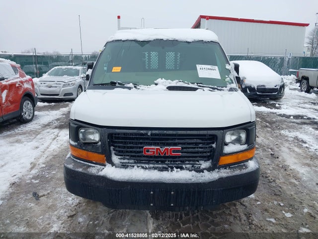 GMC Savana Work Van