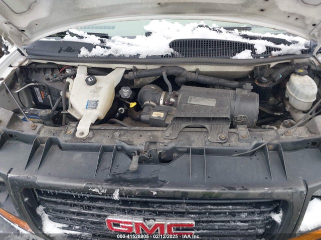 GMC Savana Work Van