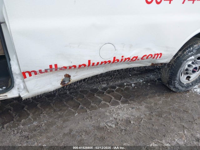 GMC Savana Work Van