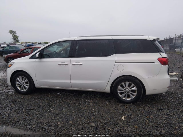 Kia Sedona Lx