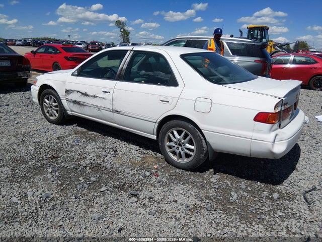 Toyota Camry Xle V6