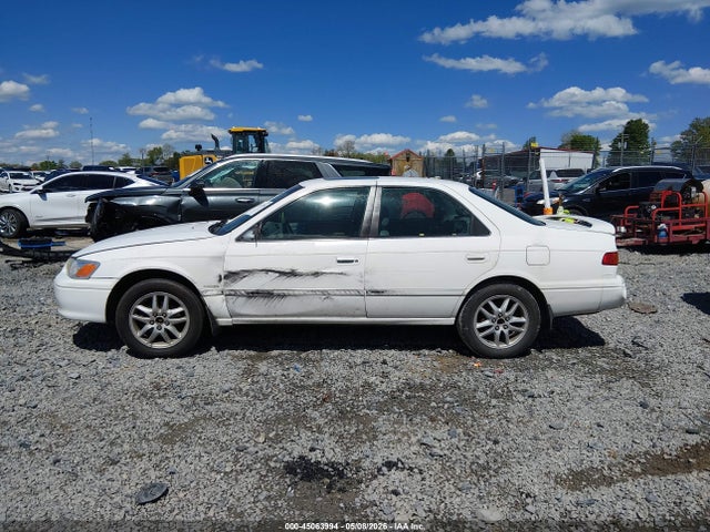 Toyota Camry Xle V6