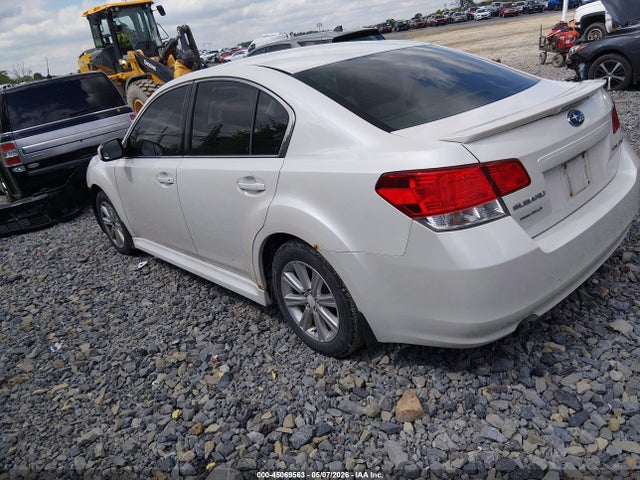 Subaru Legacy 2.5i Premium