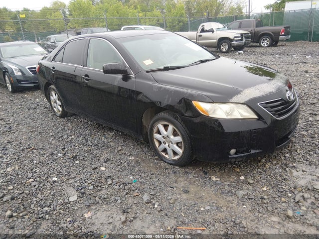 Salvage Toyota Camry Image