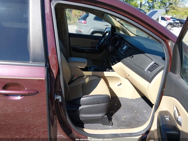 Kia Sedona Lx