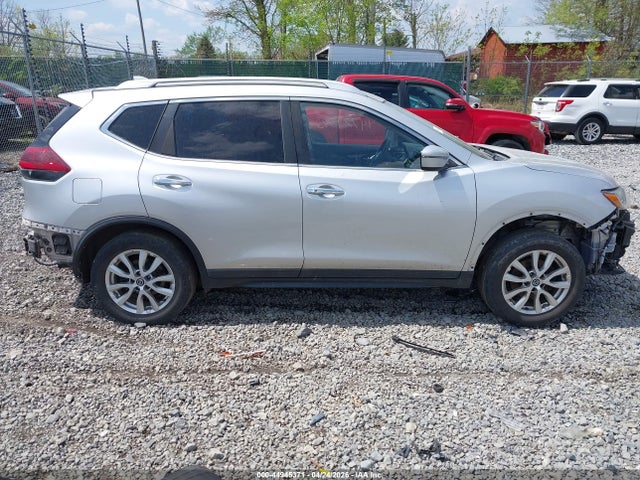 Nissan Rogue Sv