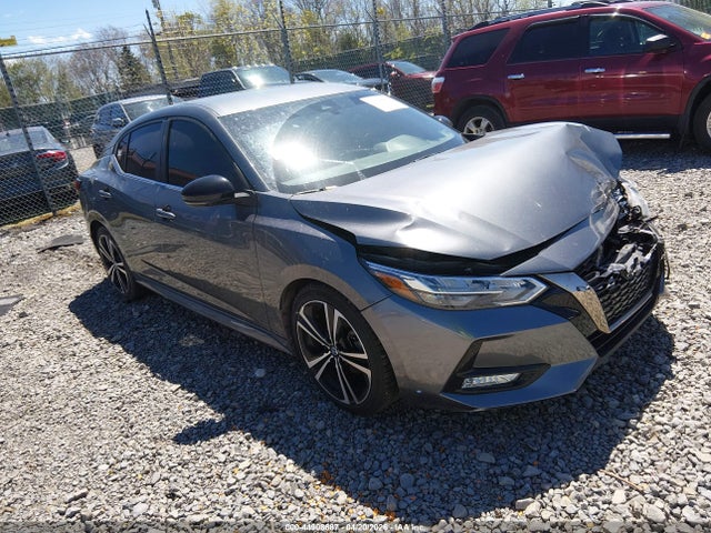 Salvage Nissan Sentra Image