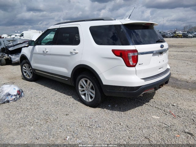 Ford Explorer Xlt