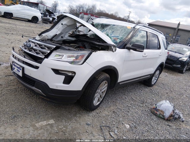 Ford Explorer Xlt