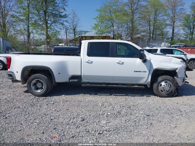 Chevrolet Silverado 3500 4wd  Long Bed Lt