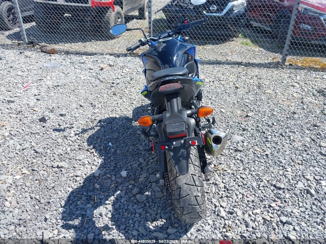 Suzuki Gsx-s750