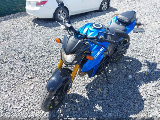 Suzuki Gsx-s750