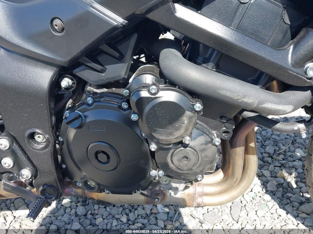 Suzuki Gsx-s750