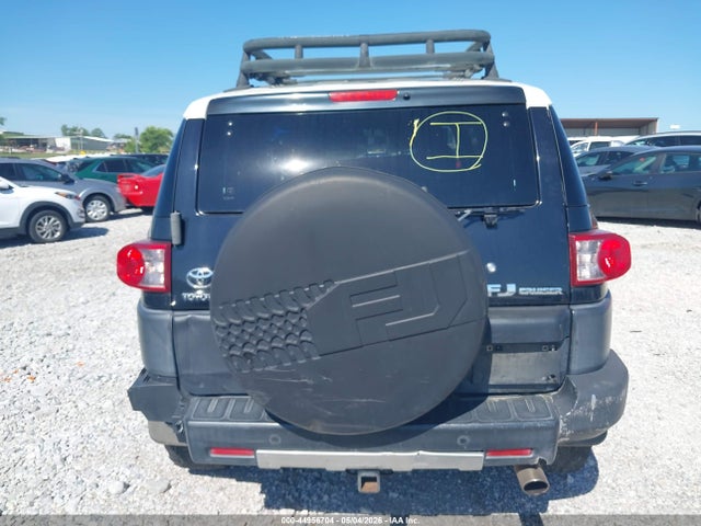 Toyota FJ Cruiser