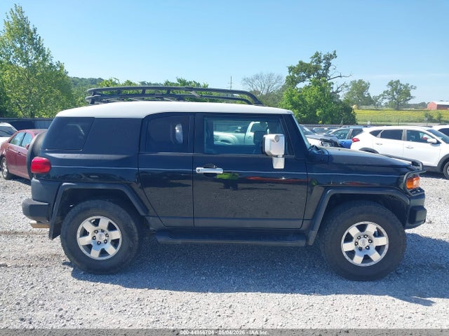 Toyota FJ Cruiser