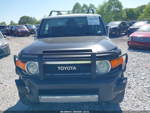 Toyota FJ Cruiser