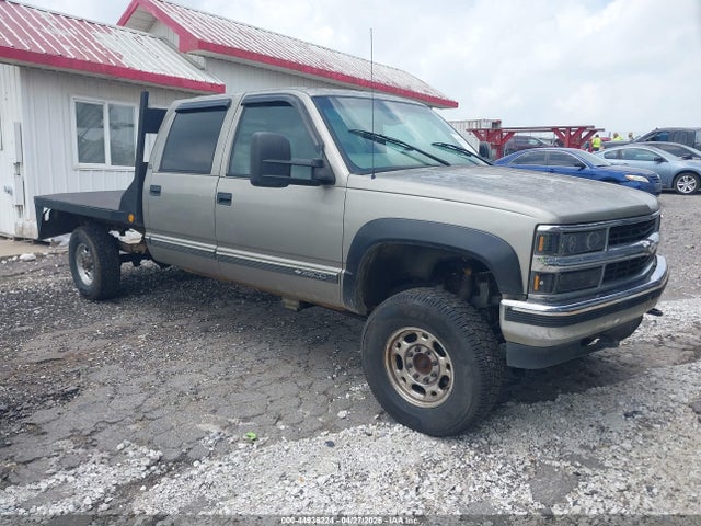 Salvage Chevrolet K3500 Image