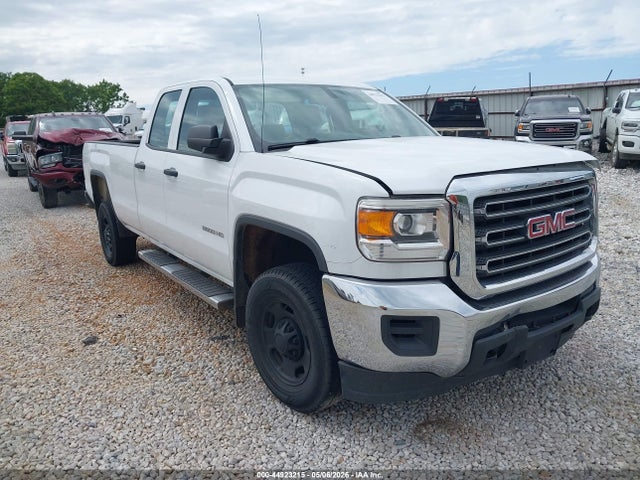 Salvage GMC Sierra 2500 Image
