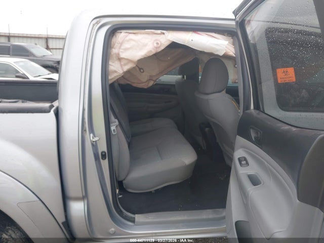 Toyota Tacoma Base V6