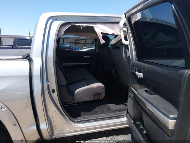 Toyota Tundra Sr5 5.7l V8