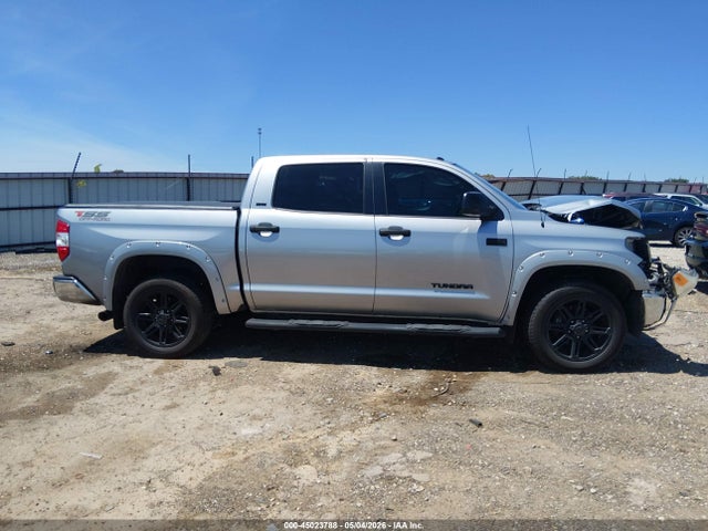 Toyota Tundra Sr5 5.7l V8