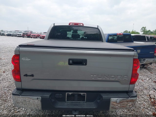 Toyota Tundra Sr5 5.7l V8