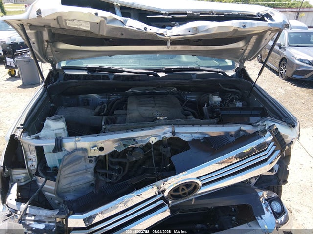 Toyota Tundra Sr5 5.7l V8