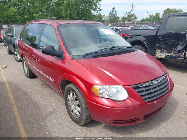 Salvage Chrysler Town & Country Image