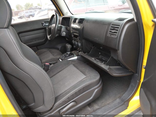 HUMMER H3