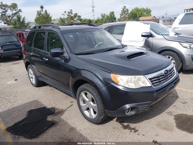 Salvage Subaru Forester Image