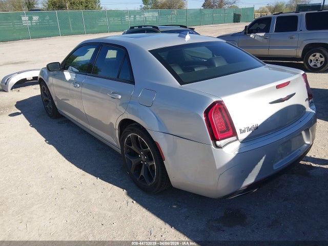 Chrysler 300 S