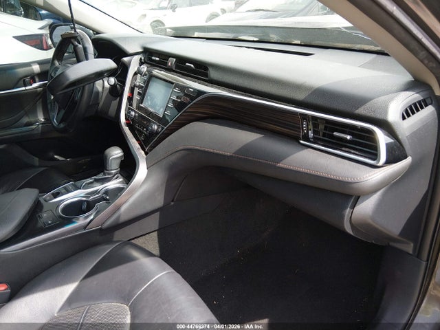 Toyota Camry Xle