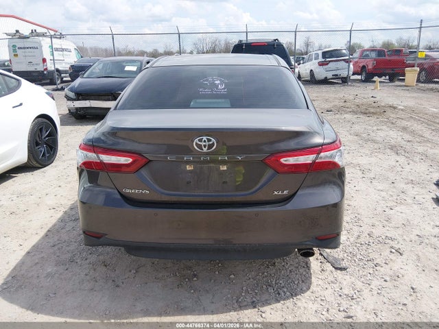 Toyota Camry Xle
