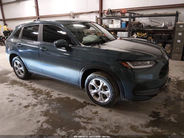 Salvage Honda HR-V Image